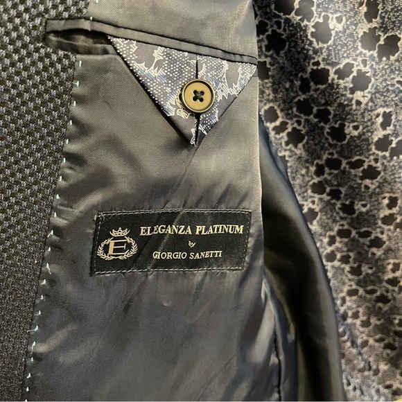 Eleganza Platinum Sports Coat Blazer by Giorgio Sanetti. Size 44R. - Picture 5 of 7